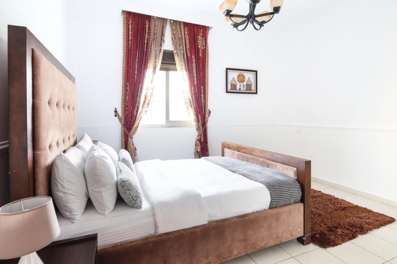 Frank Porter - Arabian Ranches Villa Dubai Exterior photo